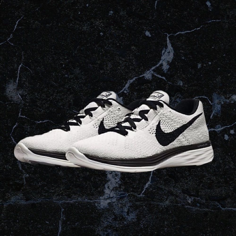 Nike Flyknit Lunar 3 Women’s Running Shoes 9.5